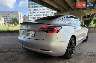 Седан Tesla Model 3 2018 в 