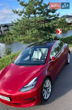 Седан Tesla Model 3 2018 в Києві