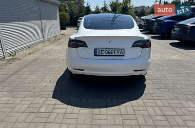 Седан Tesla Model 3 2019 в Дніпрі