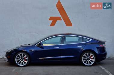 Седан Tesla Model 3 2018 в Одессе