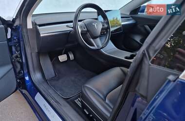 Седан Tesla Model 3 2018 в Одессе