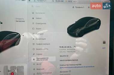 Седан Tesla Model 3 2020 в 