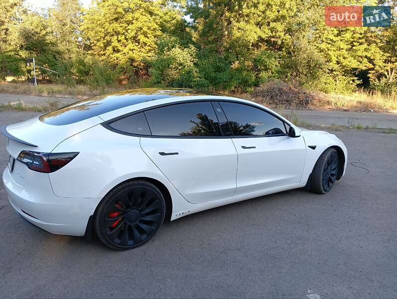 Седан Tesla Model 3 2022 в Кривому Розі фото 5 Седан Tesla Model 3 2022 в Кривому Розі
