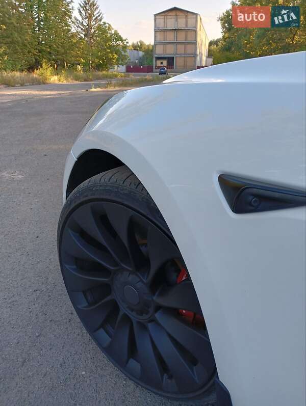 Седан Tesla Model 3 2022 в Кривому Розі фото 13 Седан Tesla Model 3 2022 в Кривому Розі