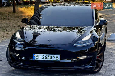 Седан Tesla Model 3 2018 в 
