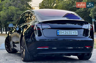 Седан Tesla Model 3 2018 в 
