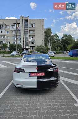 Седан Tesla Model 3 2018 в 