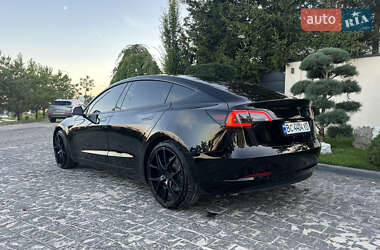 Седан Tesla Model 3 2018 в 