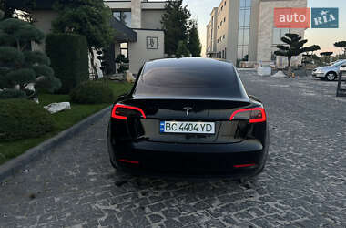 Седан Tesla Model 3 2018 в 