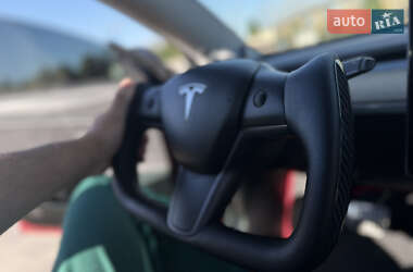 Седан Tesla Model 3 2018 в 