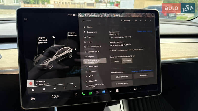 Седан Tesla Model 3 2018 в Львові