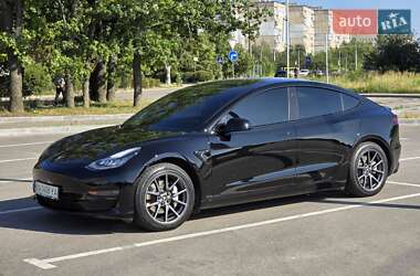 Седан Tesla Model 3 2019 в Кропивницком