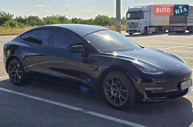 Седан Tesla Model 3 2019 в 