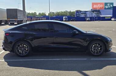 Седан Tesla Model 3 2019 в 