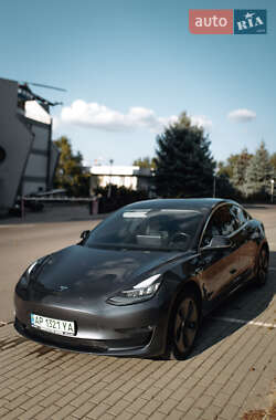 Седан Tesla Model 3 2018 в 
