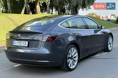 Седан Tesla Model 3 2019 в 