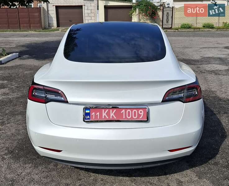 Седан Tesla Model 3 2021 в Харькове