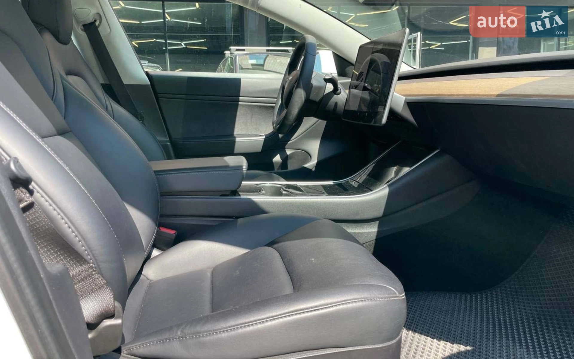 2020 Tesla Model 3 - мініатюра 14