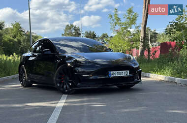 TESLA MODEL 3 AWD 2021