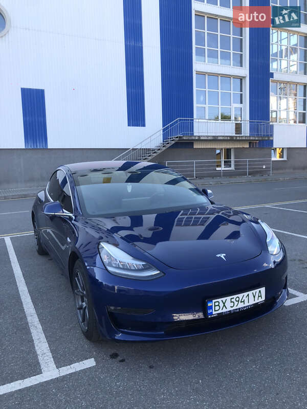 Tesla Model 3 2018