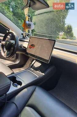 Седан Tesla Model 3 2022 в Білій Церкві