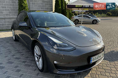 Седан Tesla Model 3 2020 в Кропивницком