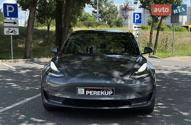 Седан Tesla Model 3 2018 в 