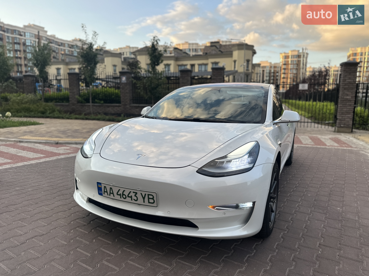 2019 Tesla Model 3 - мініатюра 18