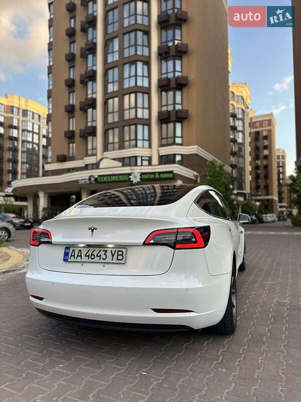 Седан Tesla Model 3 2018 в Софиевской Борщаговке