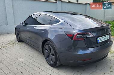 Седан Tesla Model 3 2019 в 