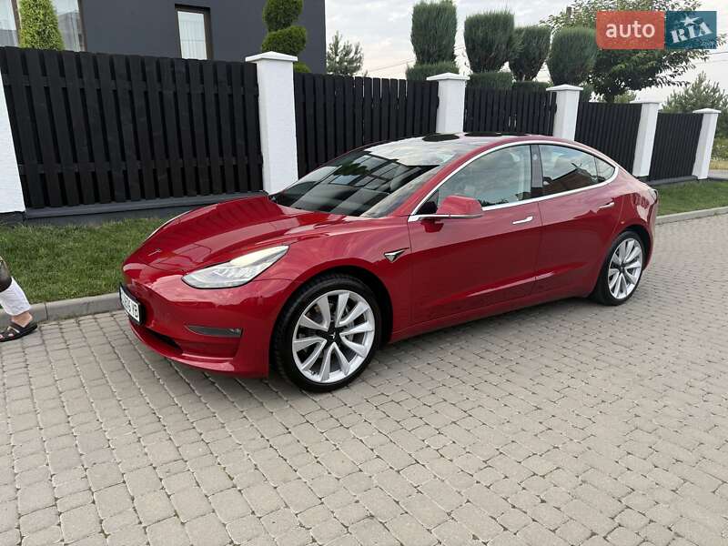 Tesla Model 3 2018