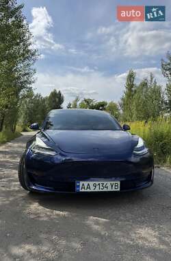 Седан Tesla Model 3 2018 в Киеве