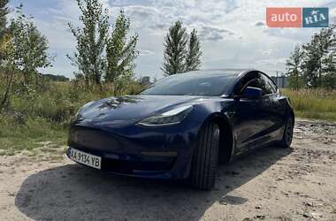Седан Tesla Model 3 2018 в 