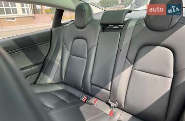 Седан Tesla Model 3 2018 в 