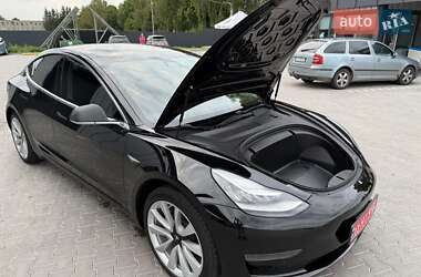 Седан Tesla Model 3 2019 в 