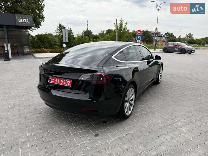 Седан Tesla Model 3 2019 в Владимире