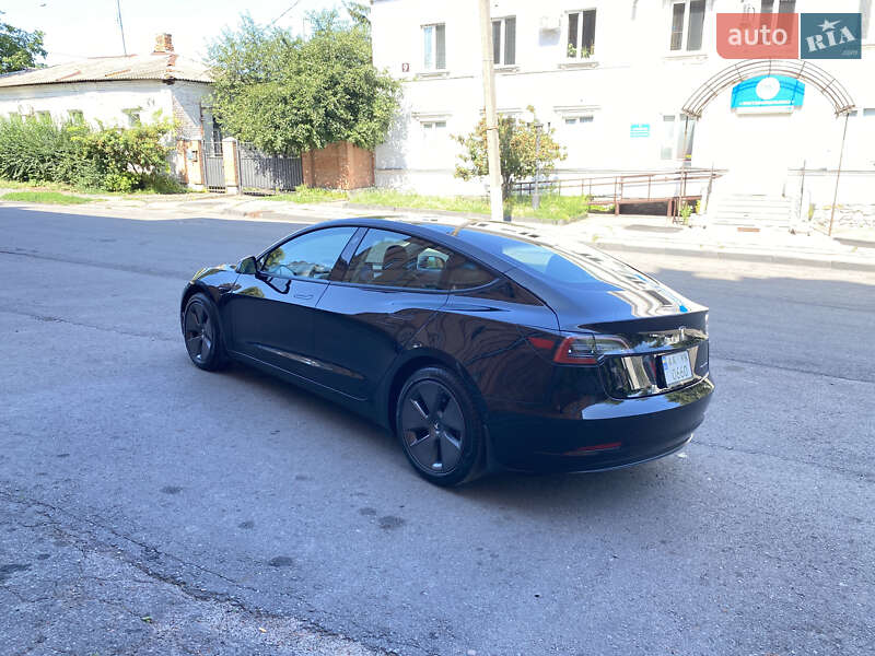 Седан Tesla Model 3 2021 в Полтаве