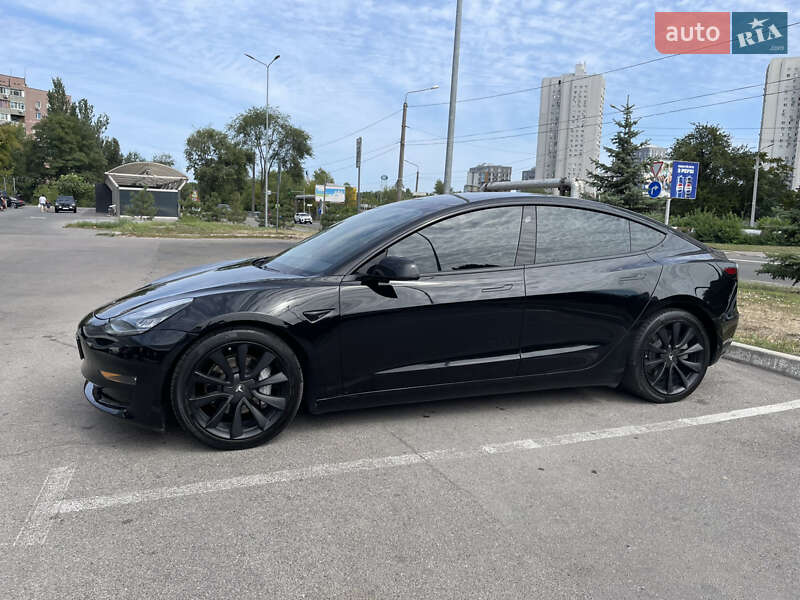 Седан Tesla Model 3 2020 в Днепре