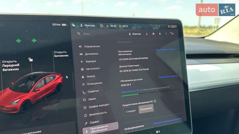 Седан Tesla Model 3 2022 в Жовкві
