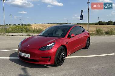 Седан Tesla Model 3 2022 в Львове