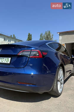 Седан Tesla Model 3 2018 в 