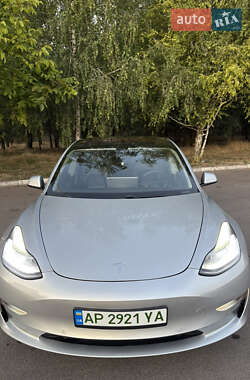 Седан Tesla Model 3 2018 в 