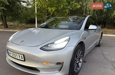 Седан Tesla Model 3 2018 в 