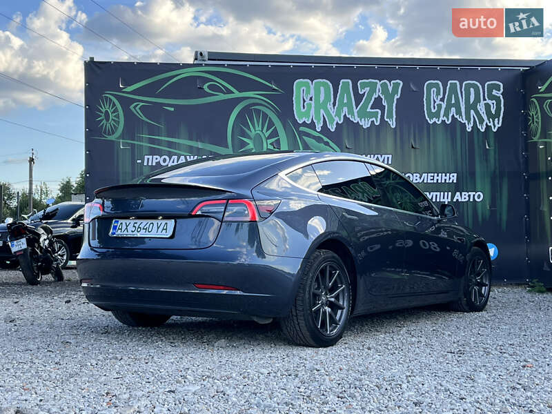 Седан Tesla Model 3 2019 в Харькове