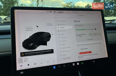 Седан Tesla Model 3 2019 в 