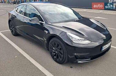 Седан Tesla Model 3 2018 в 