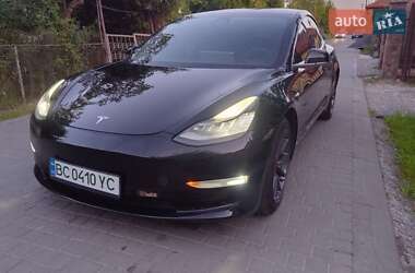 Седан Tesla Model 3 2019 в 