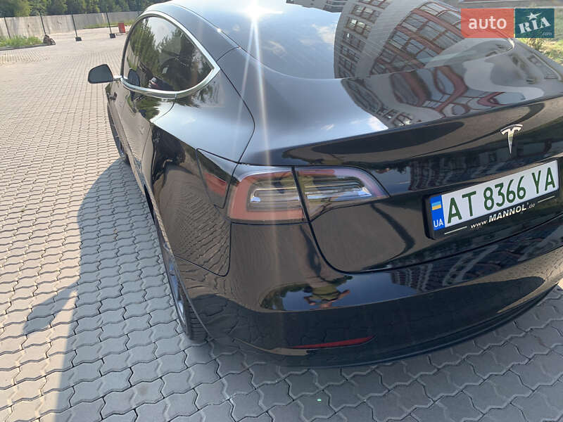 Седан Tesla Model 3 2018 в Ивано-Франковске фото 17 Седан Tesla Model 3 2018 в Ивано-Франковске