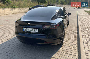 Седан Tesla Model 3 2018 в Івано-Франківську