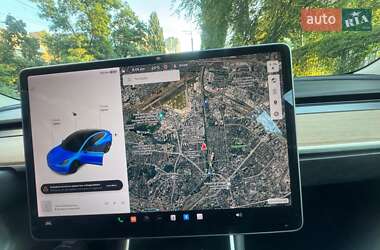 Седан Tesla Model 3 2018 в 